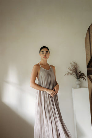 Halter Dress | MAHAHUAL