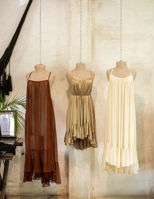 Short Silk Dress with Ruffle | Limited Edition SIAN KAAN