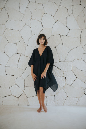 Boho chic, handmade cotton tunic kaftan. Light, loose, and 100% crafted in Tulum, relaxed luxury. Soft natural cotton fabric, Tulum clothing, Tulum kaftan, Tulum linen tunic, Beach kaftan, Beach cotton caftan, Beach maxi dress.