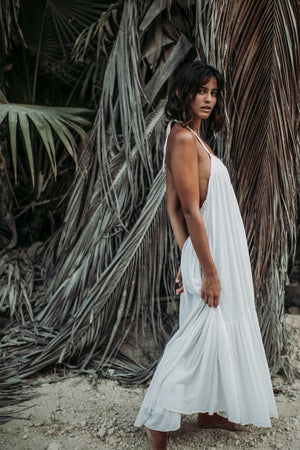 Low Back Halter Maxi Dress | MAHAHUAL RUFFLE