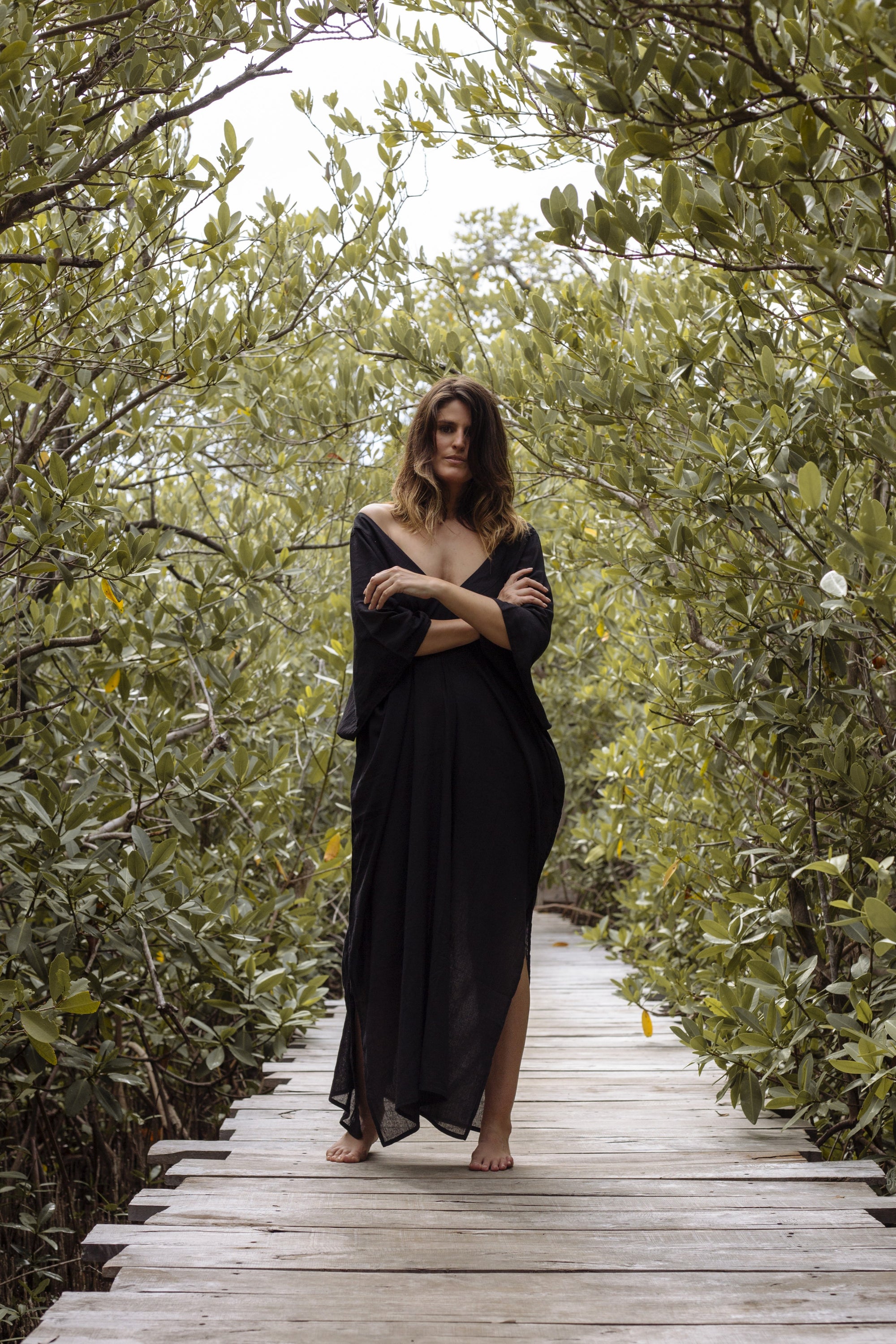 Boho chic, handmade cotton tunic kaftan. Light, loose, and 100% crafted in Tulum, relaxed luxury. Soft natural cotton fabric, Tulum clothing, Tulum kaftan, Tulum linen tunic, Beach kaftan, Beach cotton caftan, Beach maxi dress.
